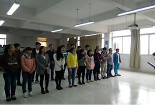 重慶交通職業(yè)學(xué)院2014心理健康協(xié)會舉辦素質(zhì)拓展活動